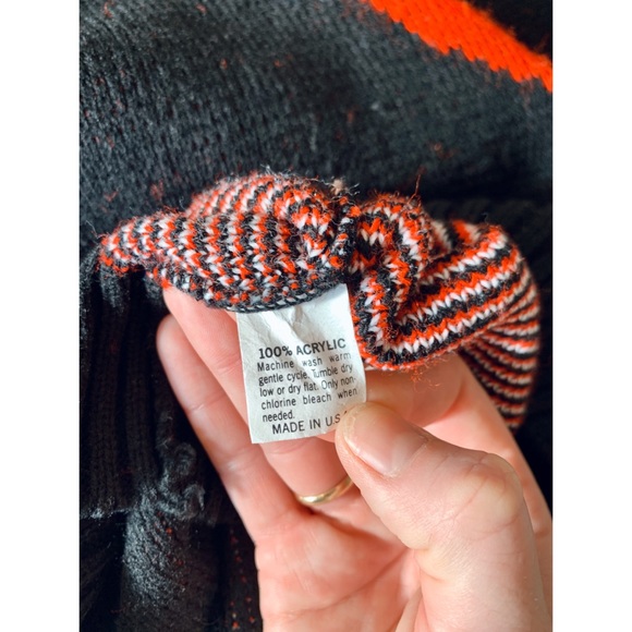 Rare Vintage 🎸 Albert Elovitz Guitar Knit Sweater - Picture 8 of 8